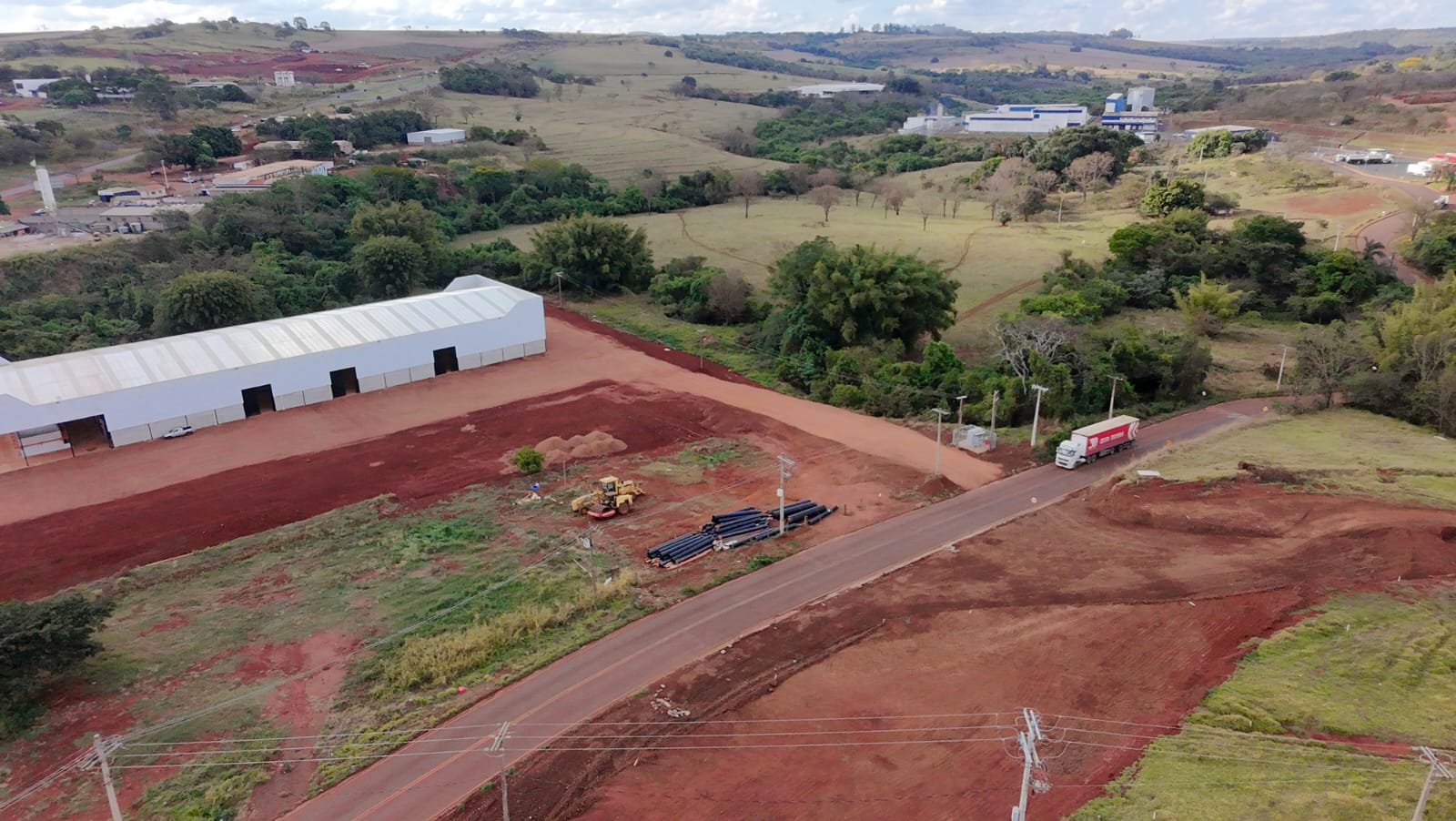 Vista aérea recente da implantação do Parque das Flores